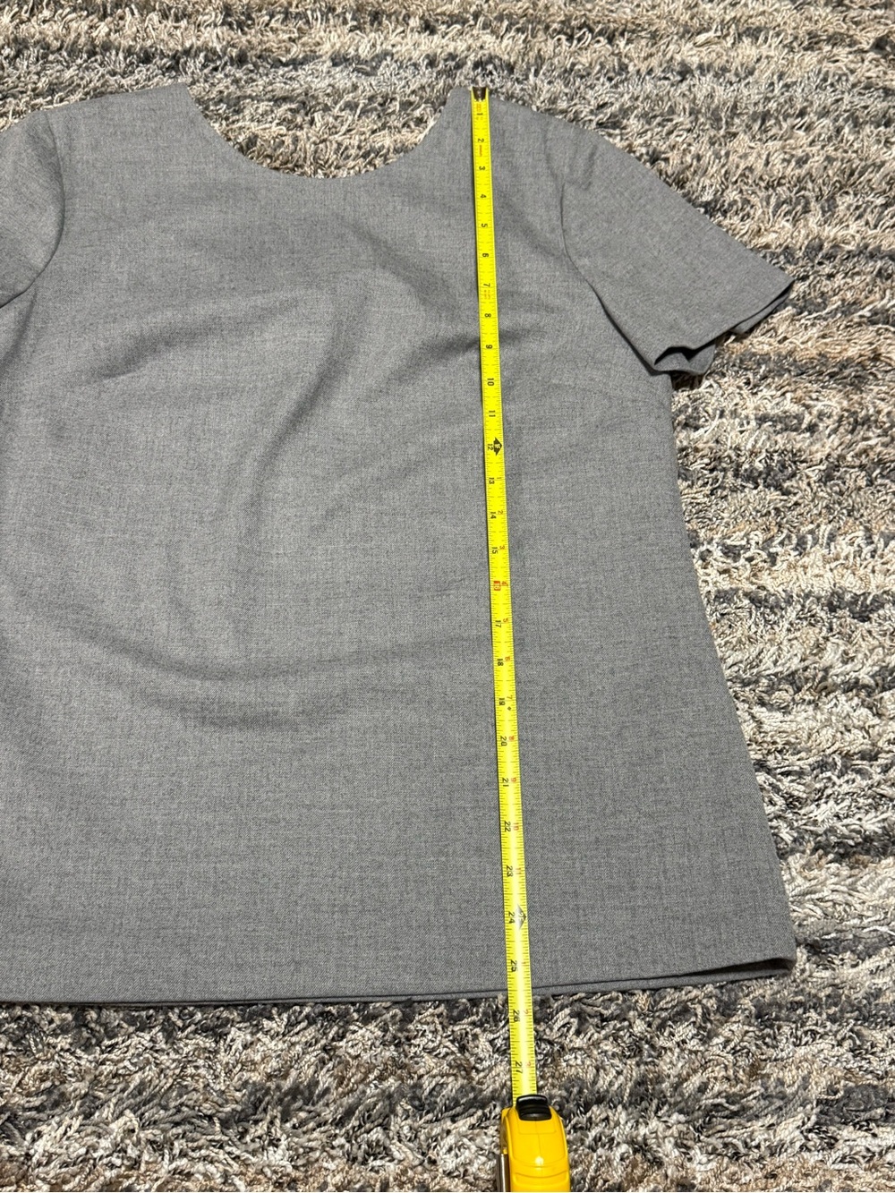 Banana Republic Light Gray Bow-Back Blouse - Picture 5 of 10